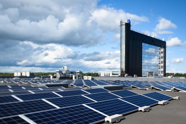 Tasku PEJ - Eesti esimene kaubanduskeskuse katusele rajatud päikesepark